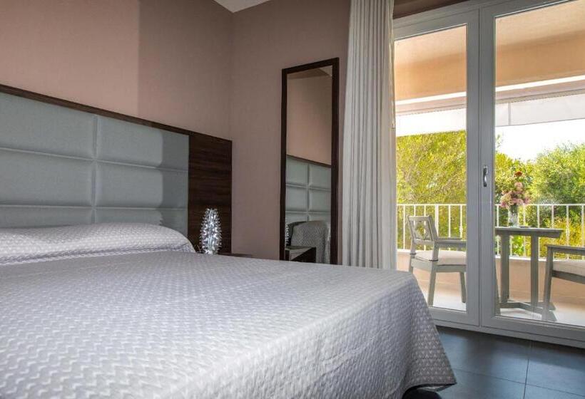 اتاق استاندارد با بالکن, 4essences Boutique Rooms