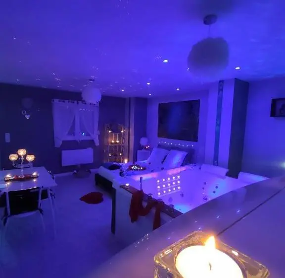 バスタブ付きスタンダードルーム, Loft Avec Baignoire Spa Lécrin Romantique