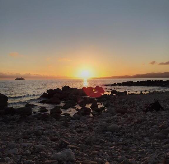 Standard Værelse, No Zu Filì