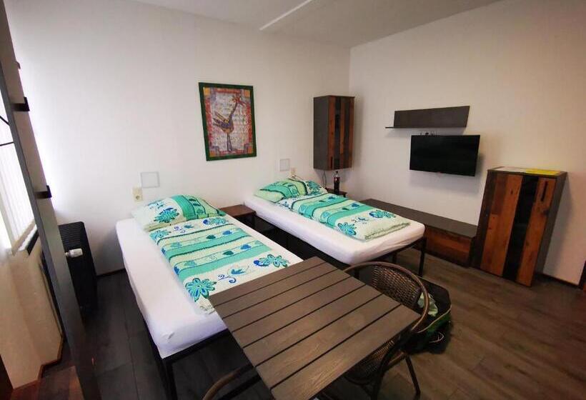 レイクビュースタンダードルーム, Eventhotel ö   Cappuccino