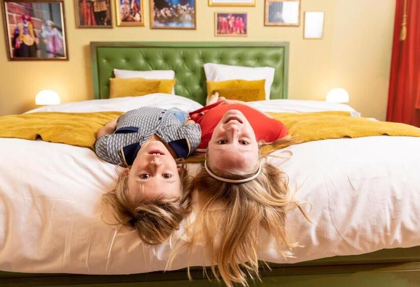 四人标准间, Plopsaland Theater