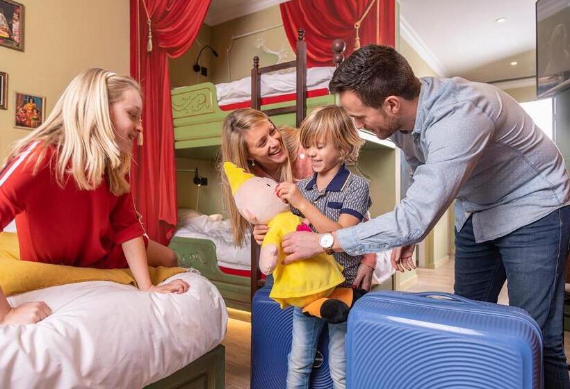 Четырехместный Номер Deluxe, Plopsaland Theater