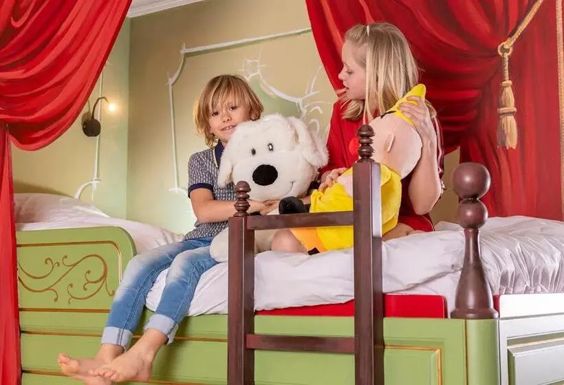 デラックスの4人部屋, Plopsaland Theater