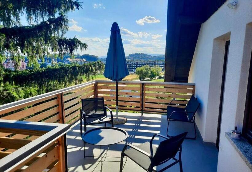 اتاق لوکس با بالکن, Rooms Optim