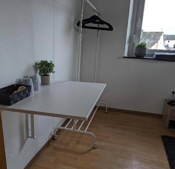 חדר סטנדרט חדר אמבטיה משותף, Pension Larifari