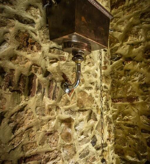 ファミリールーム, La Rondine