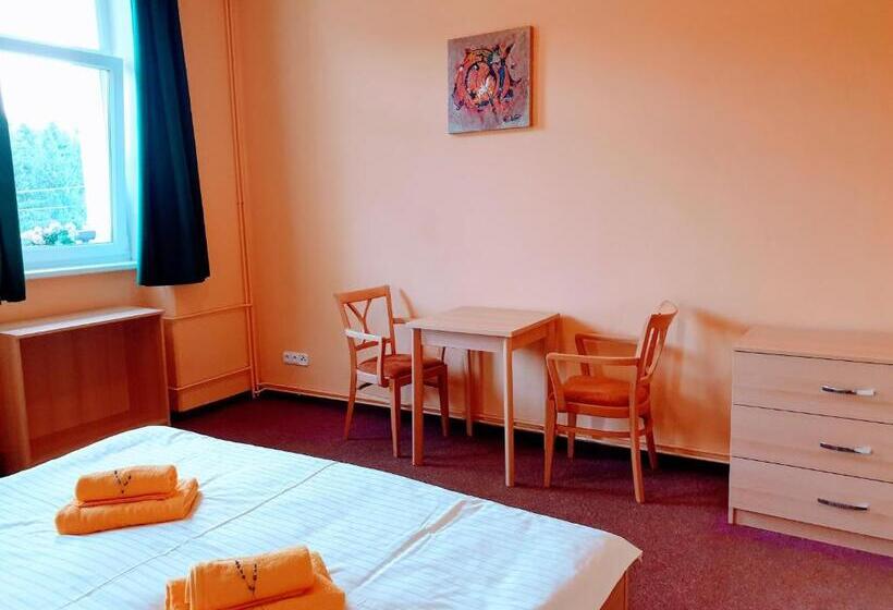 Трехместный Номер Комфорт, Penzion Lumis