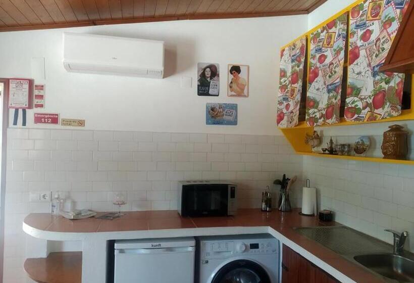 Дом 1 Спальня, Del Rey Guest House