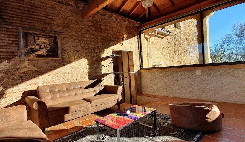 منزل غرفة نوم واحدة, Domaine Du Cardou