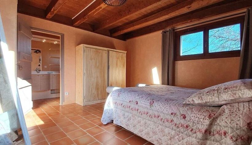 منزل غرفتين نوم, Domaine Du Cardou