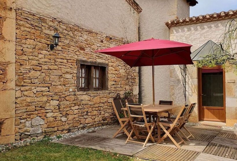 منزل غرفتين نوم, Domaine Du Cardou