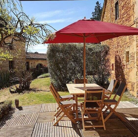 منزل غرفتين نوم, Domaine Du Cardou