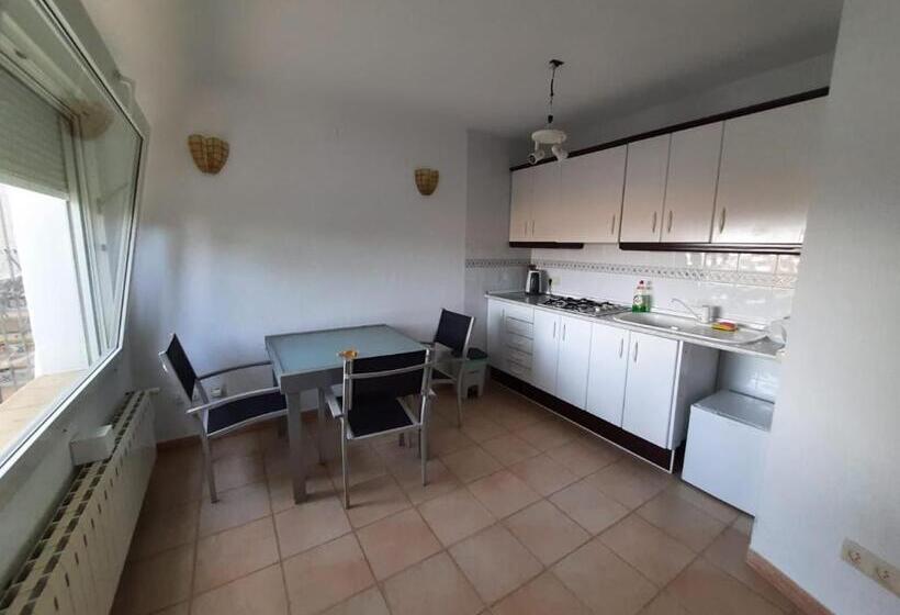 اتاق استاندارد با چشمانداز استخر, La Vista Al Mar