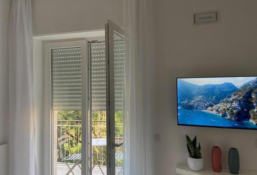 غرفة ديلوكس ثلاثية, Pianohome Sorrento