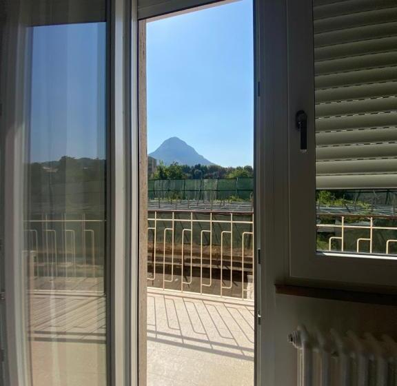 Номер Deluxe Кровать Кинг, Pianohome Sorrento