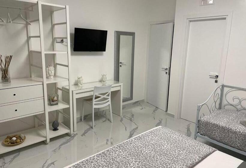 غرفة كومفورت ثلاثية, B&b Il Piccolo Principe