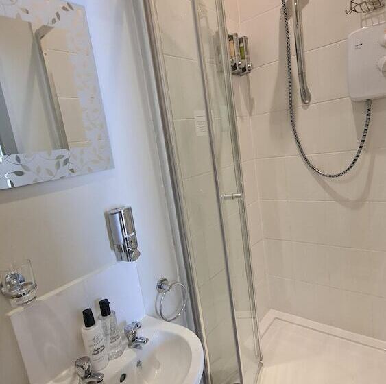 Номер Стандарт, The Foresters Arms