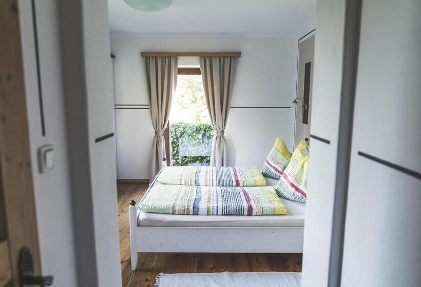 חדר סטנדרט עם מרפסת, Wein & Gästehof Erlacher