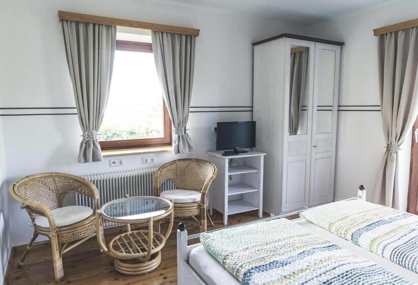 חדר סטנדרט עם מרפסת, Wein & Gästehof Erlacher