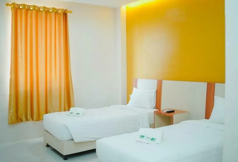 Chambre Deluxe, Amel Aceh