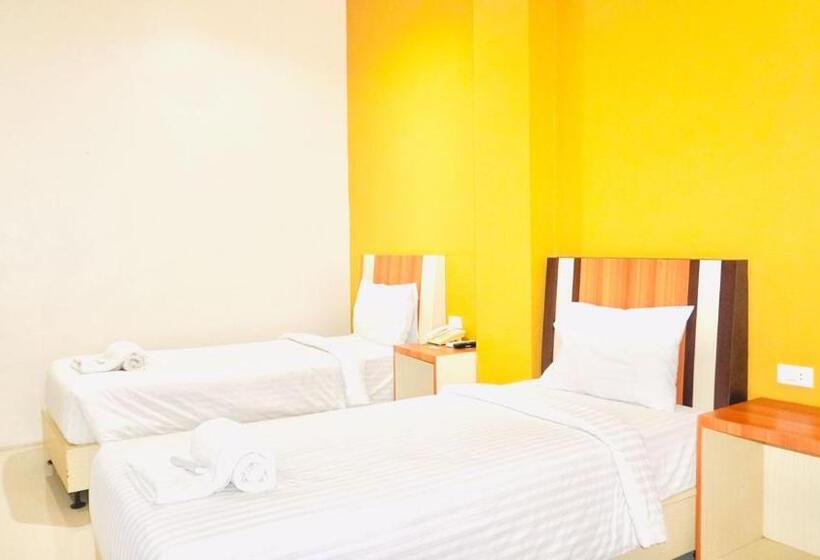 デラックスルーム, Amel Aceh