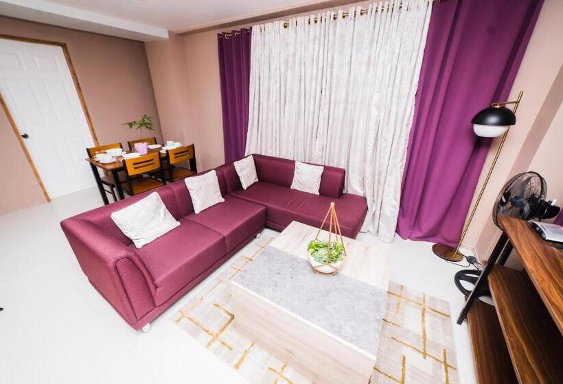 سوییت لوکس, Jsb Suites