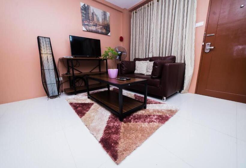 سوییت خانوادگی, Jsb Suites