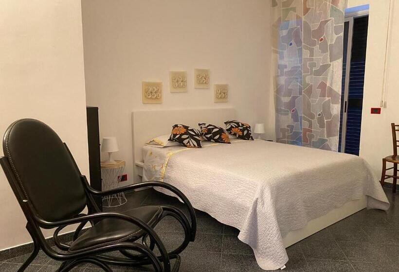 חדר סטנדרט חדר אמבטיה משותף, Dimora Nina