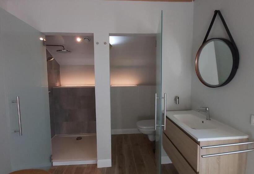 חדר דלוקס, Entre Champs