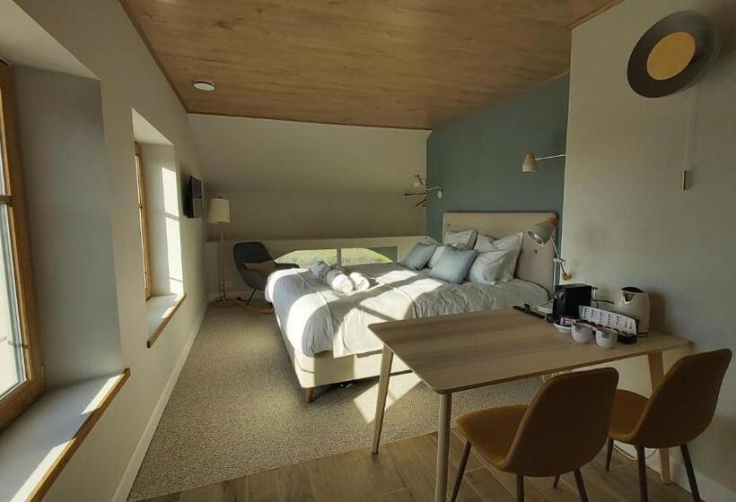 חדר דלוקס, Entre Champs