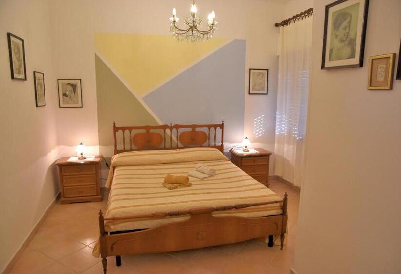 דירת חדר, Camere O Appartamento Intero In Locazione In Pittinuri