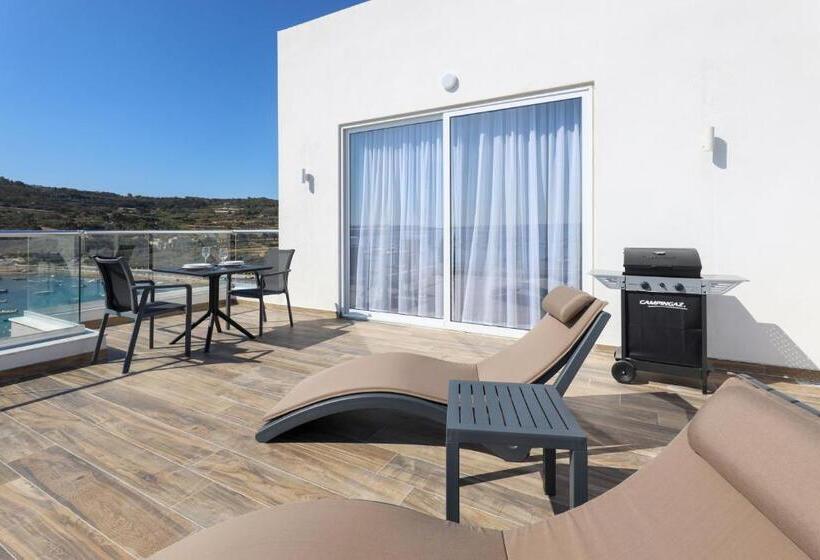 اتاق سوپریور با چشم‌انداز دریا, Seaview Stays