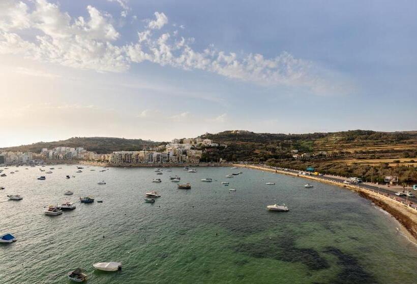 اتاق لوکس با بالکن و چشم‌انداز دریا, Seaview Stays