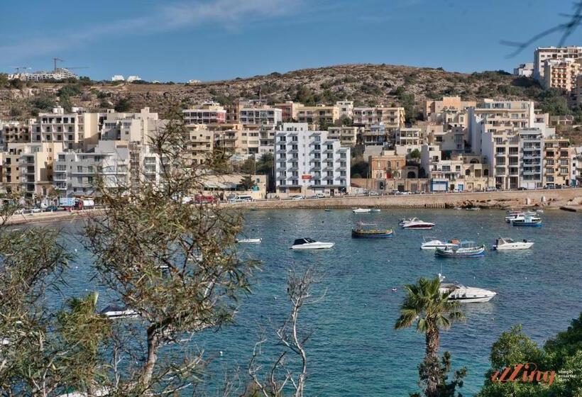 اتاق لوکس با چشمانداز شهر, Seaview Stays