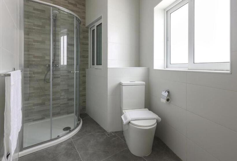 اتاق استاندارد با بالکن و چشم‌انداز دریا, Seaview Stays