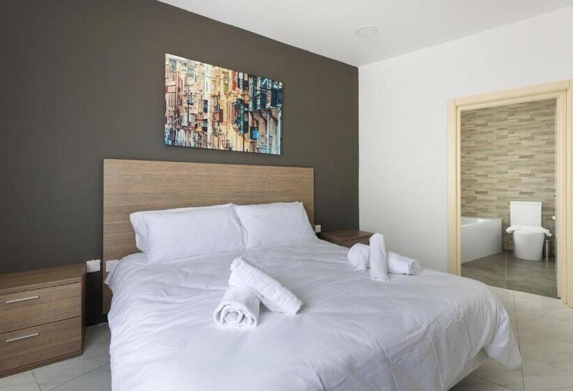 اتاق خانوادگی با چشمانداز دریا, Seaview Stays