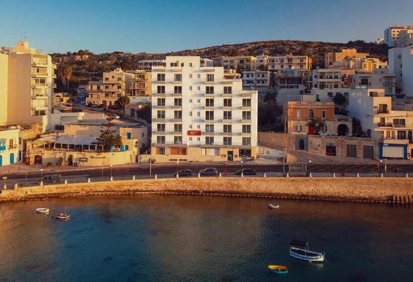 اتاق خانوادگی با چشمانداز دریا, Seaview Stays