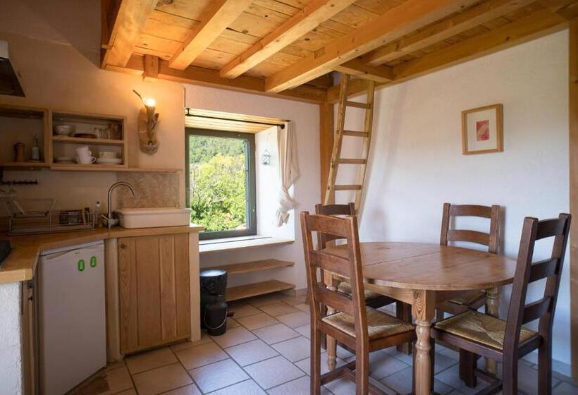 Семейный Номер Вид на Горы, Lou Rey éco Hameau   Gîte, Chambre D Hôtes & Table D Hôtes