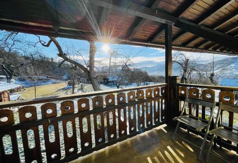 Номер Стандарт Вид на Сад, Panoramic Sus In Deal