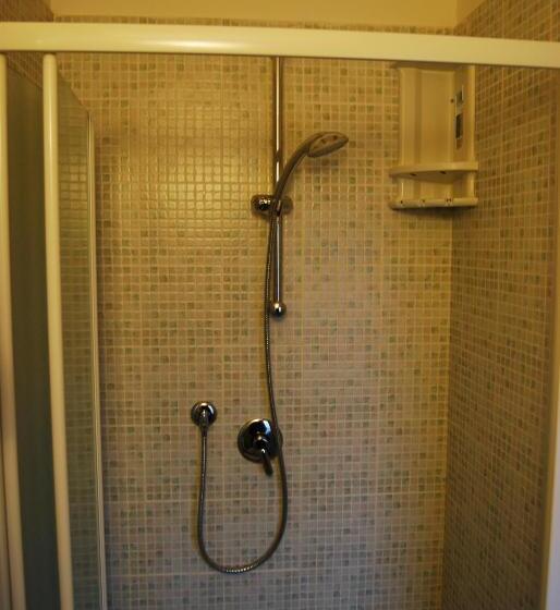 标准间, Burlamacco Gold