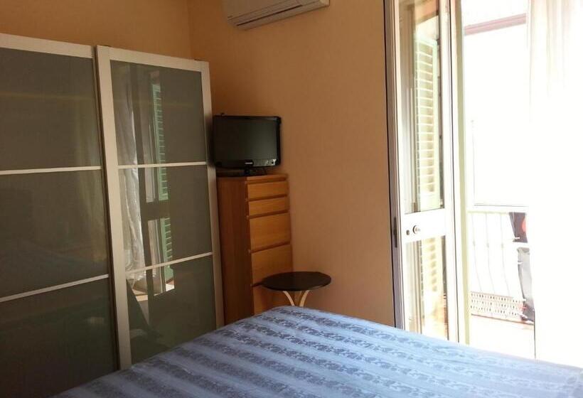 Standard room with outdoor bath, Burlamacco Gold