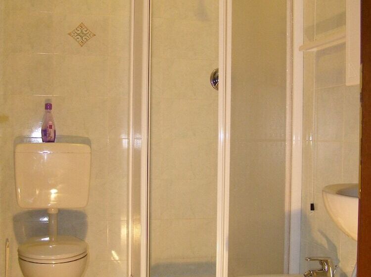 غرفة قياسية, L'antico Borgo Rooms Rental