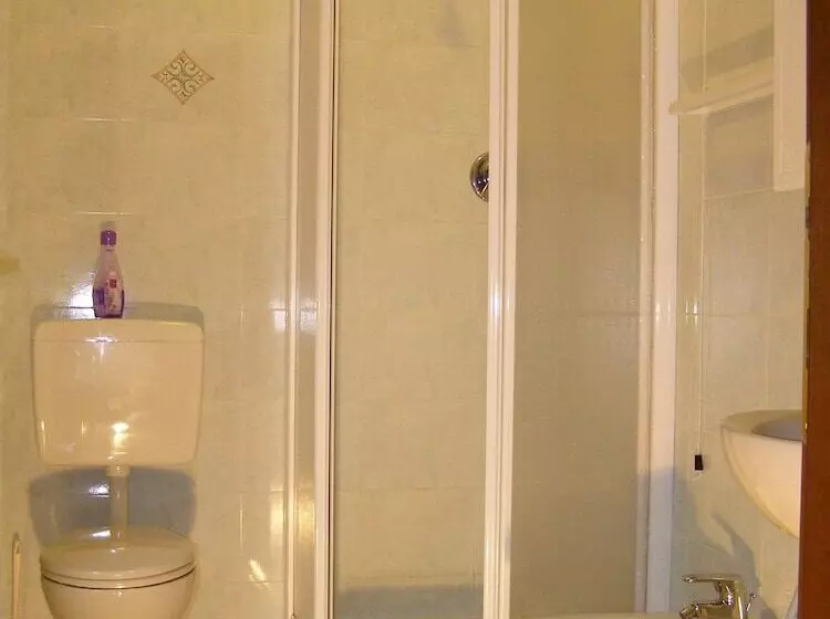 スタンダードルーム, L'antico Borgo Rooms Rental