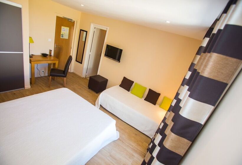 اتاق استاندارد با تراس, Cesario