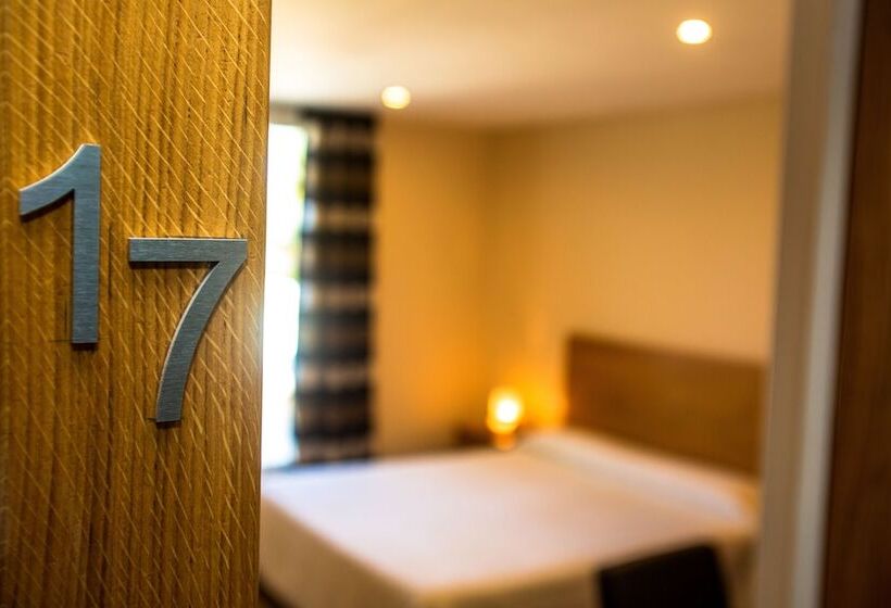 اتاق استاندارد با تراس, Cesario