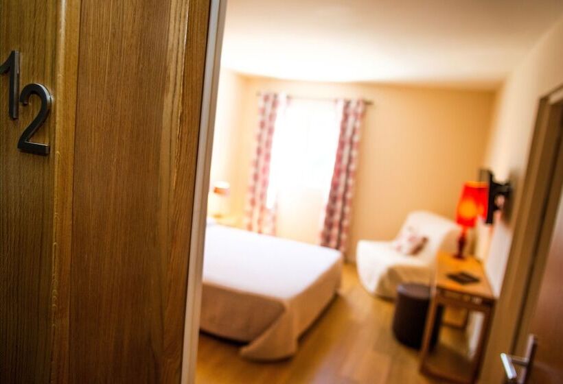 اتاق راحتی, Cesario