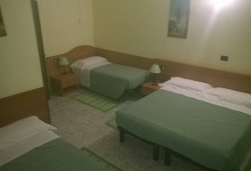 四人标准间, Del Sole