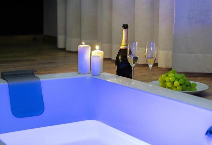 اتاق لوکس, Lighea Aqua Suites And Breakfast