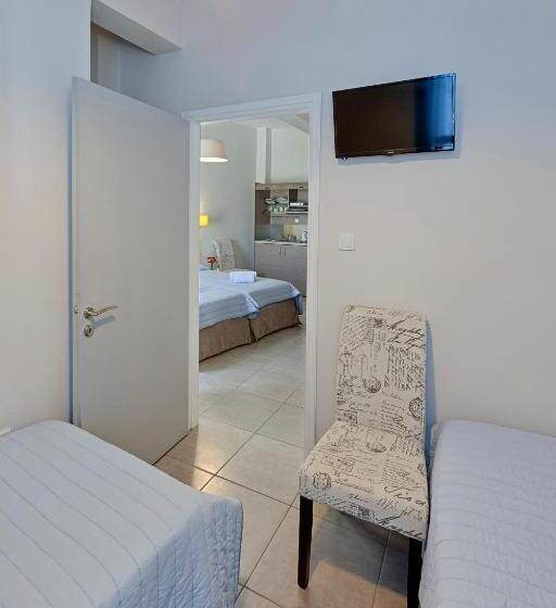 سوئیت خانواده 2 خوابه, Paradise