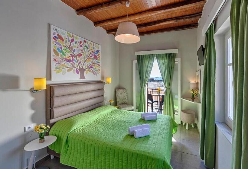 اتاق استاندارد با چشم‌انداز دریا, Paradise